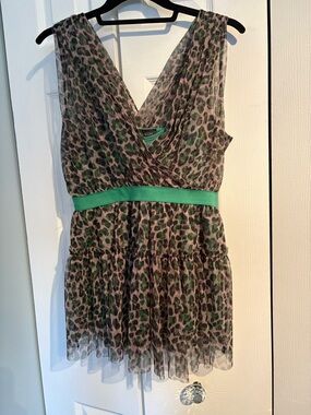 Green Leopard Print Sleeveless Tank Top with V-Wrap